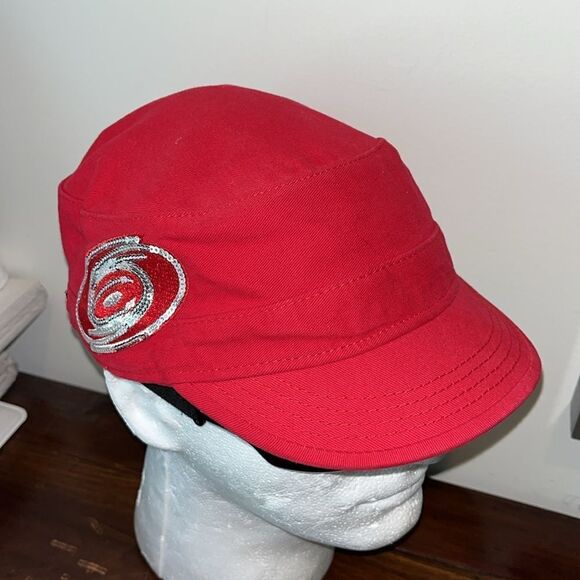 Red flat top motorcycle North Carolina Carolina Hurricanes Logo women’s cap hat - Picture 1 of 5
